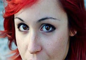 Agnes Cecile : Biographie et Œuvre