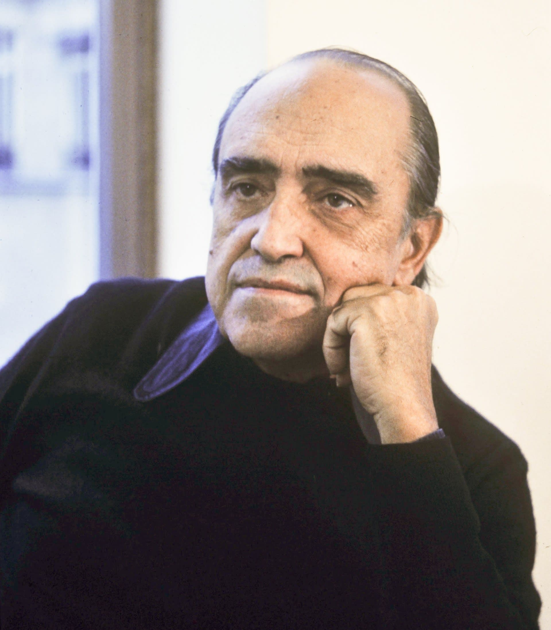 Oscar Niemeyer: Biografia e Obras – Galeria das Obras Mais Famosas